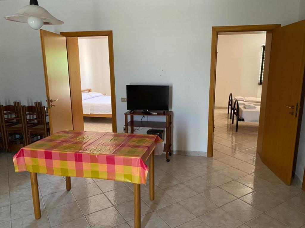 Casa Vacanze Foce Varano公寓 外观 照片