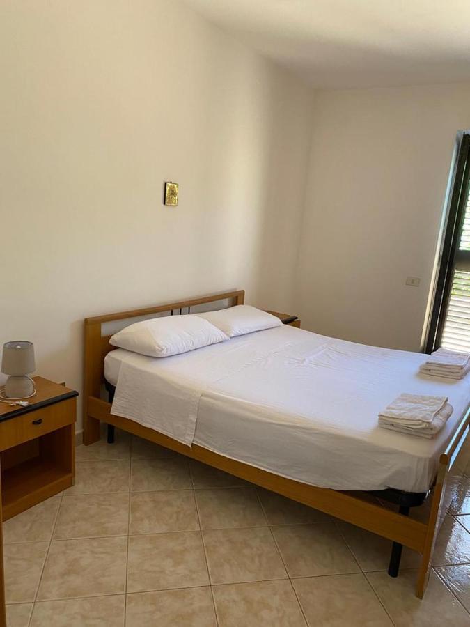 Casa Vacanze Foce Varano公寓 外观 照片